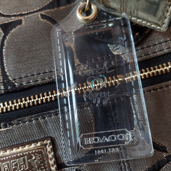 Coach Purse - Picture 5 of 9